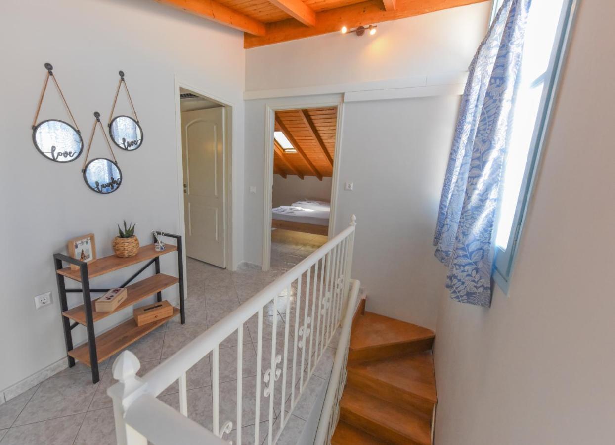 Deja Blue Maisonette Коккари Экстерьер фото