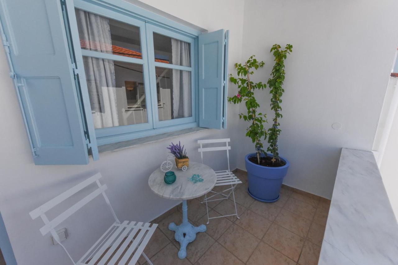 Deja Blue Maisonette Коккари Экстерьер фото
